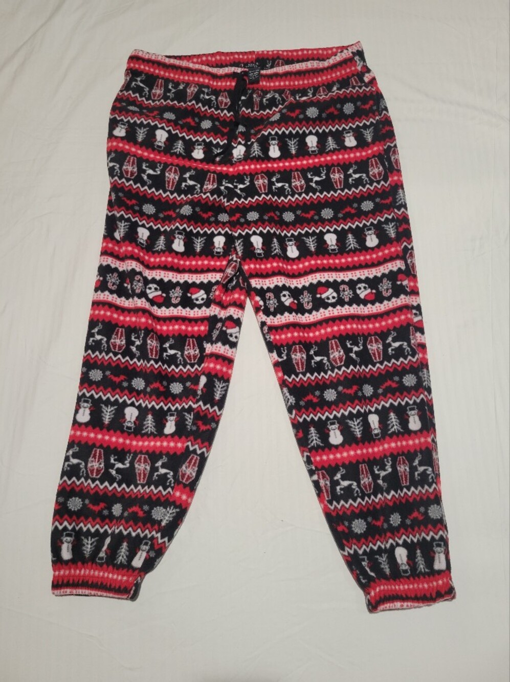 Men's Black & Red Holiday Patterned Leggings